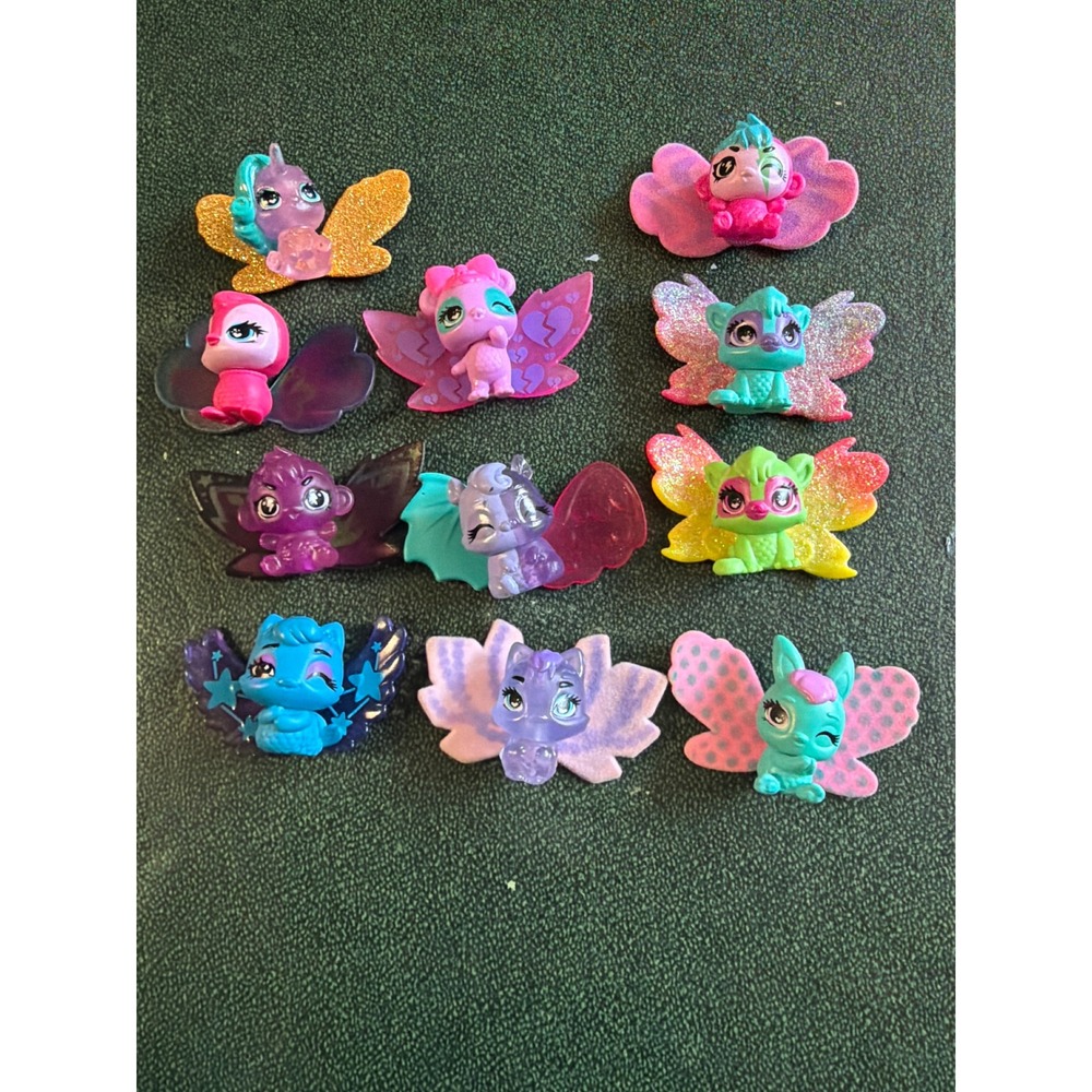 Hatchimals CollEGGtibles‎ Wilder Wings Lot of 11 Mixed Figures Glitter Wings